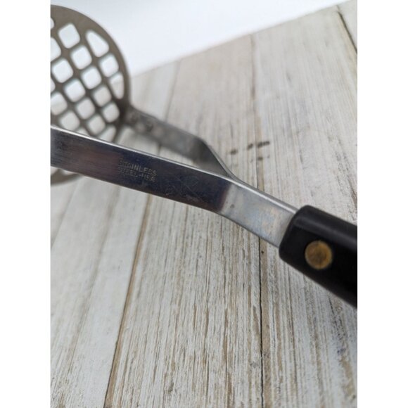 Vintage Potato Vegetable Masher #3 Black Handle Utensil 9" USA Stainless Steel - Picture 3 of 7